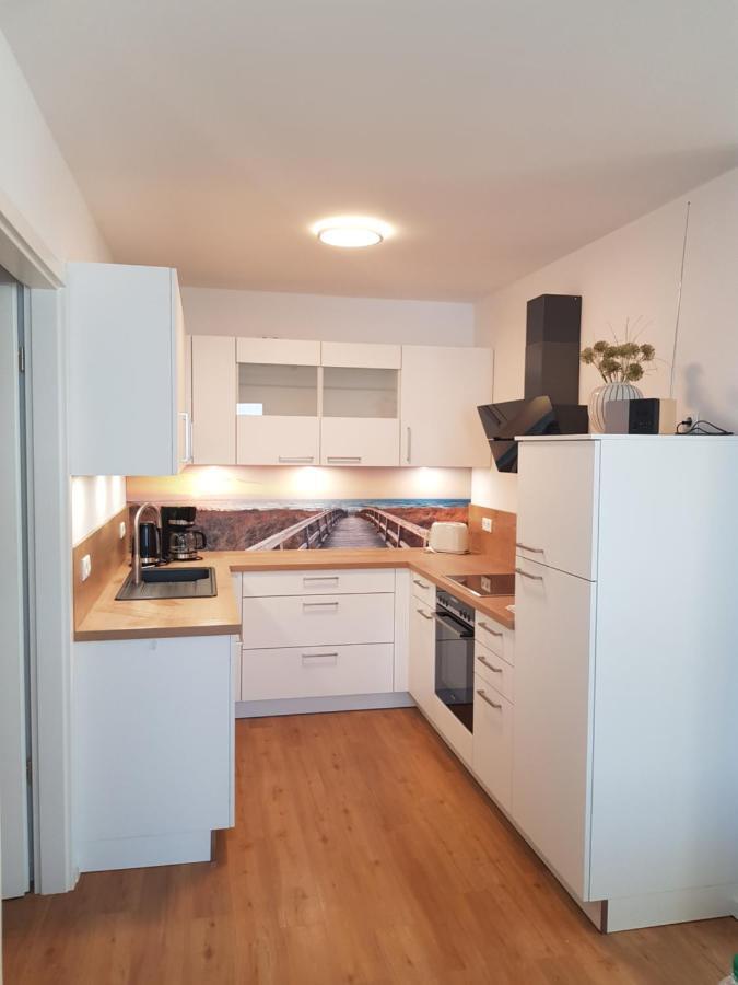 Ferienwohnung Meerblick Og Altefähr Exterior foto